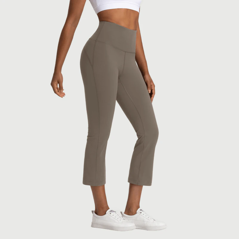 OEM High Waisted Flare Capri Leggings Cropped Length for private label activewear sourcing