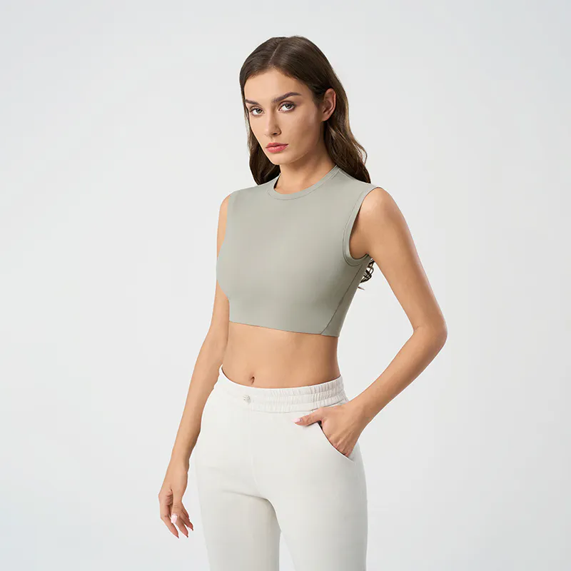 SB-038 White OEM High Neck Crop Sports Bra view 2 for activewear sourcing