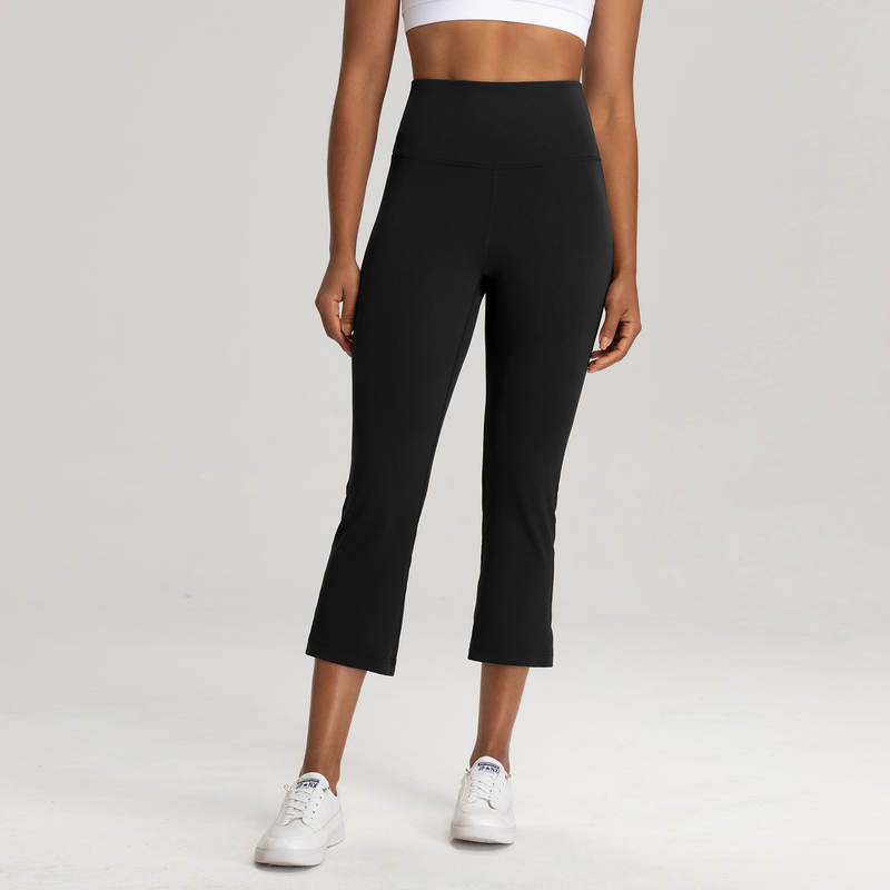 YL-009 White OEM High Waisted Flare Capri Leggings Cropped Length view 2 for activewear sourcing