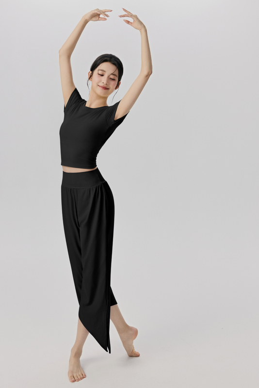 YS-026 White Private Label Modal Top and Wide Leg Pants Set view 2 for activewear sourcing