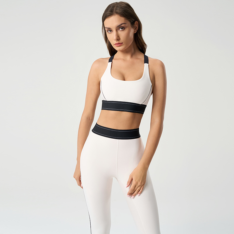YS-034 OEM Contrast Bra and Leggings Yoga Set view 3 for activewear sourcing