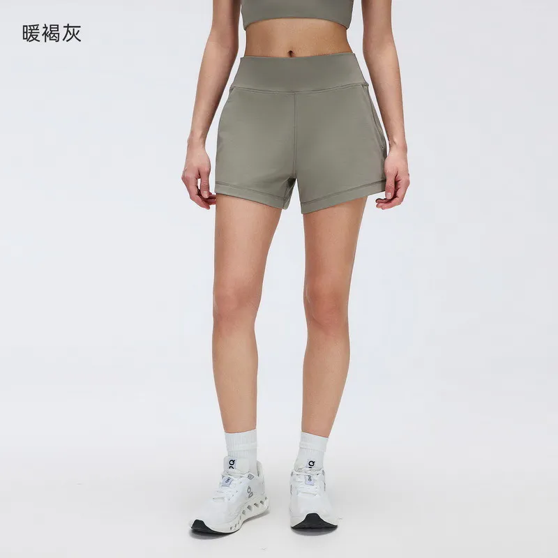 SH-028 White Custom Pocket Stretch Yoga Shorts view 2 for activewear sourcing