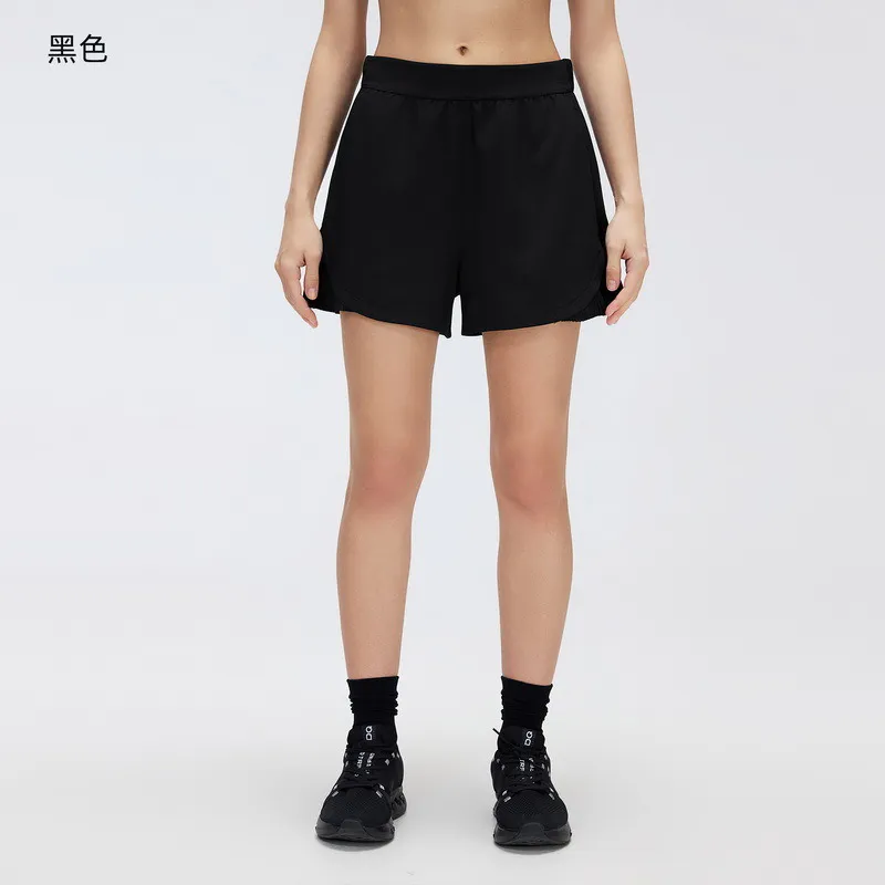 SH-030 White Private Label Contrast-Liner Running Shorts view 2 for activewear sourcing